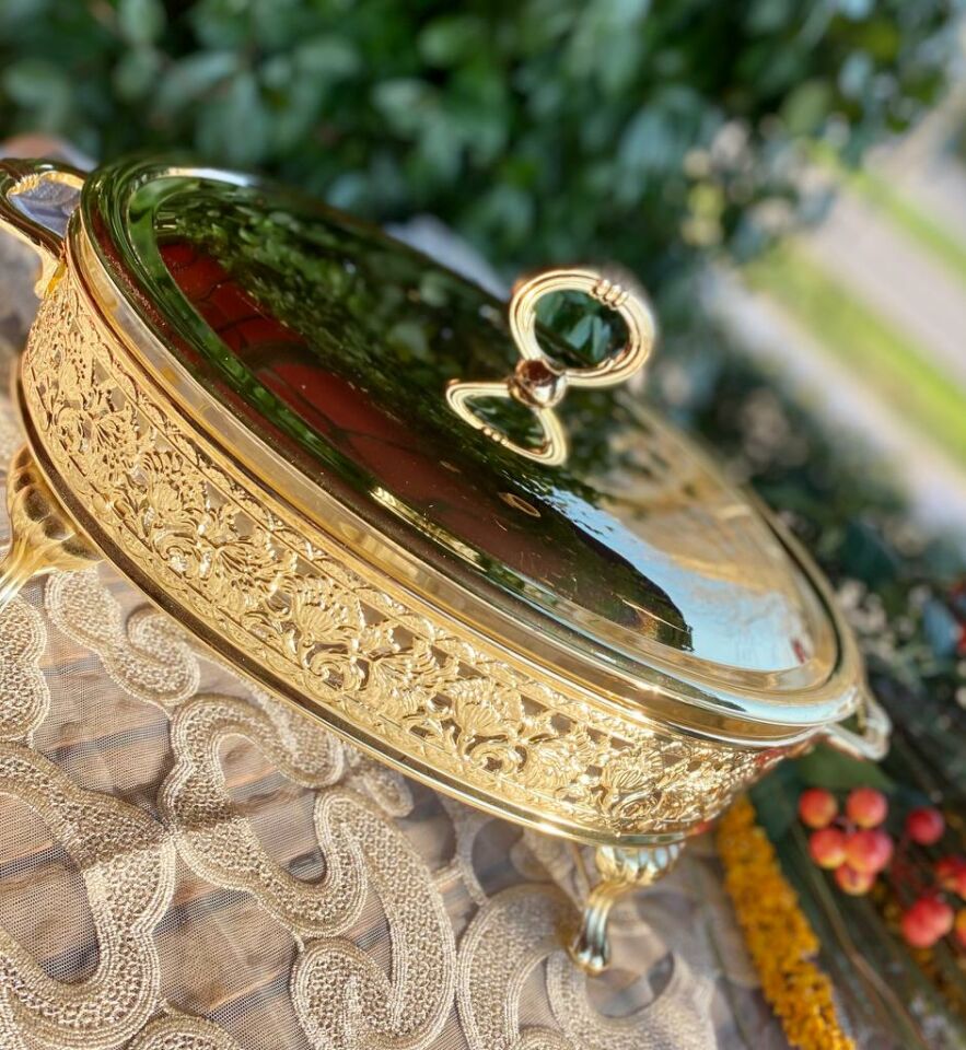 Iron Gold Oval Masa Servisi