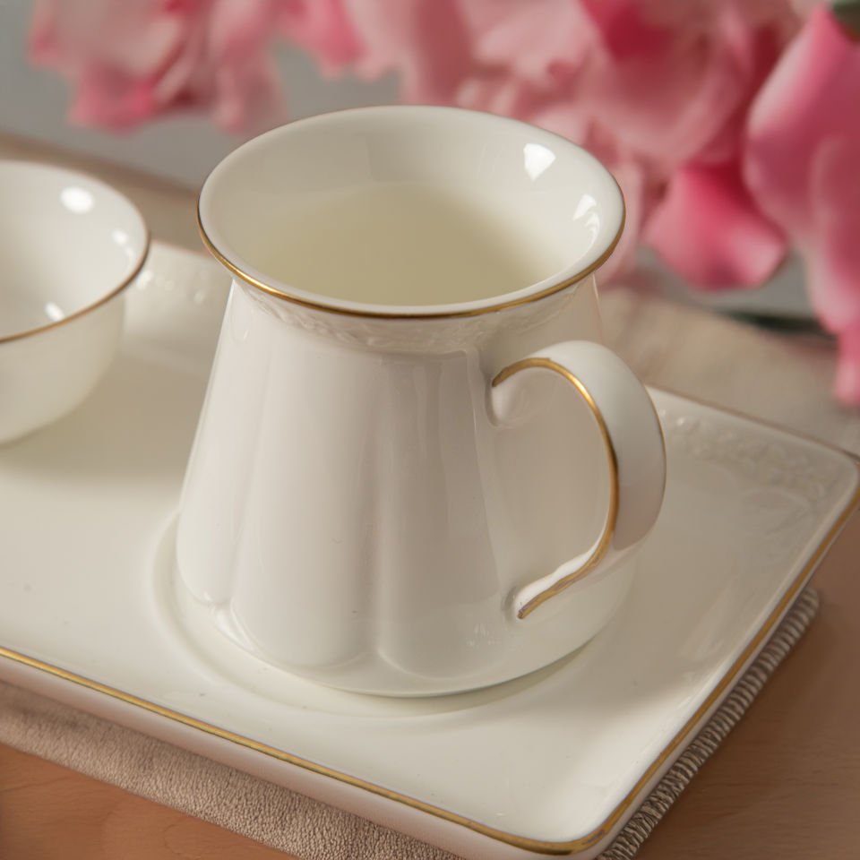 Tıffany Gold Sunumluklu Kahve Takımı 3 Parça